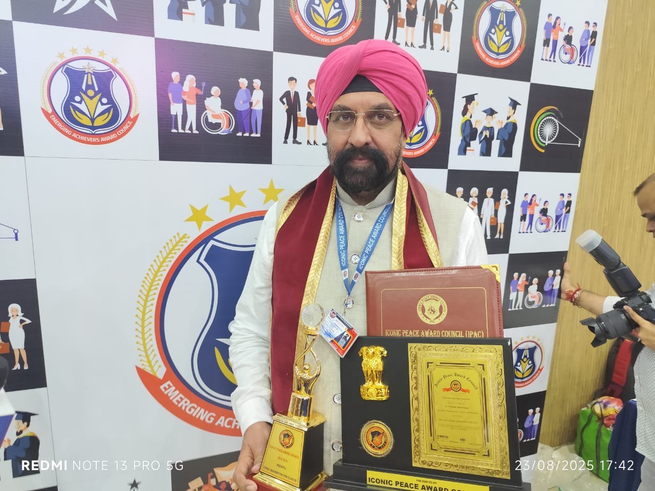 Award & Recognition